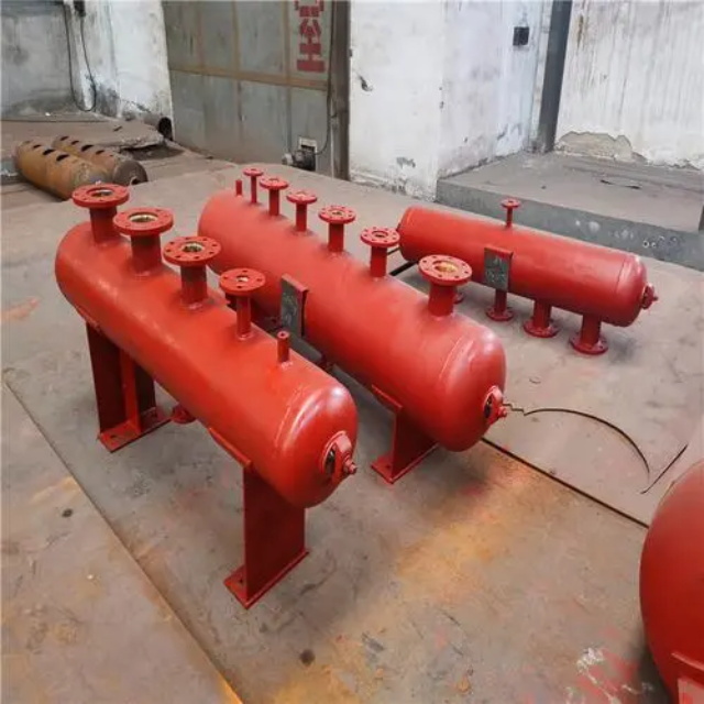 巴里坤分集水器安装高度
